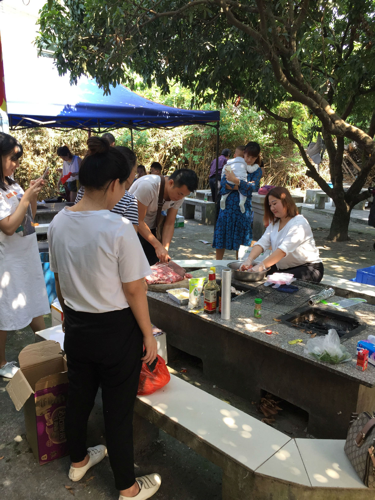 重阳节恩贝园服销售部田园bbq